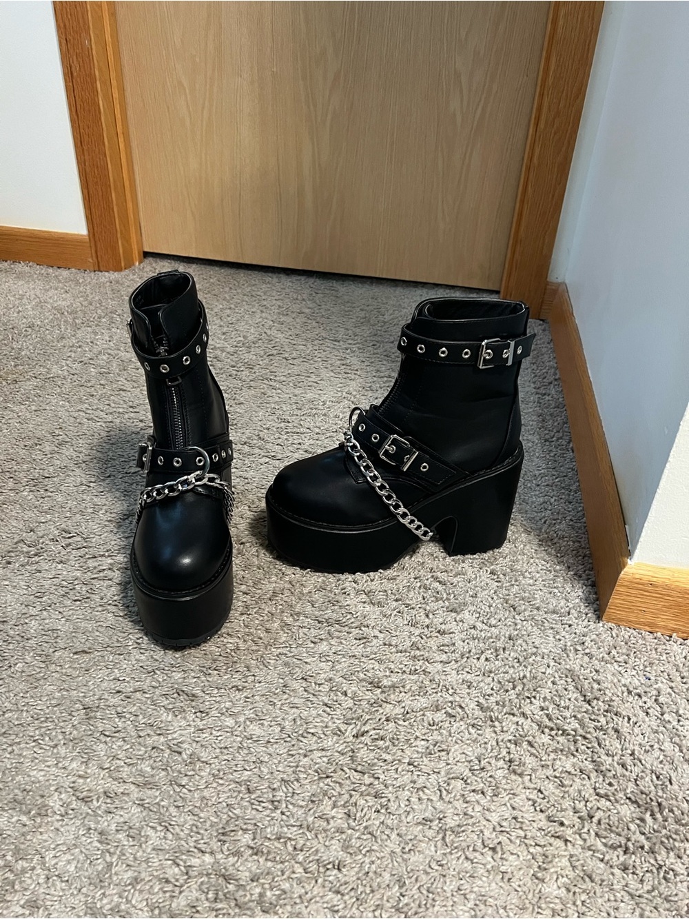 Hot Topic Black Platform Ankle Boots with Chain & Buckle